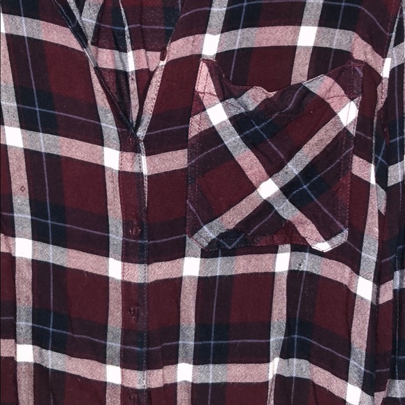 Plaid button up top - Picture 5 of 6